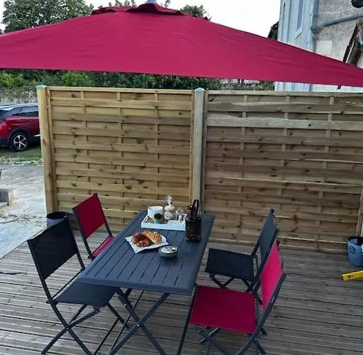 L'arbre De Soie Futuroscope Acacia